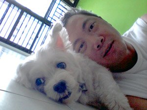 Taking photo with Happy